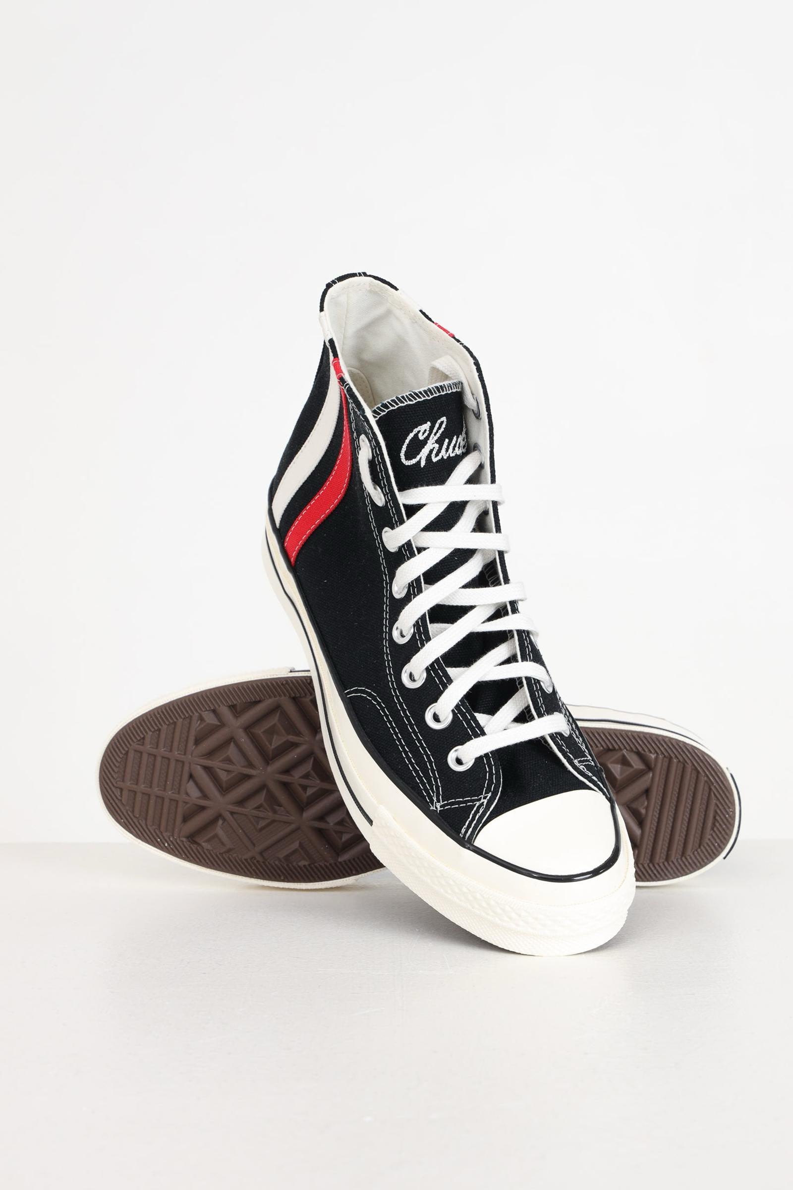 Converse All Star Chuck Taylor Sneakers