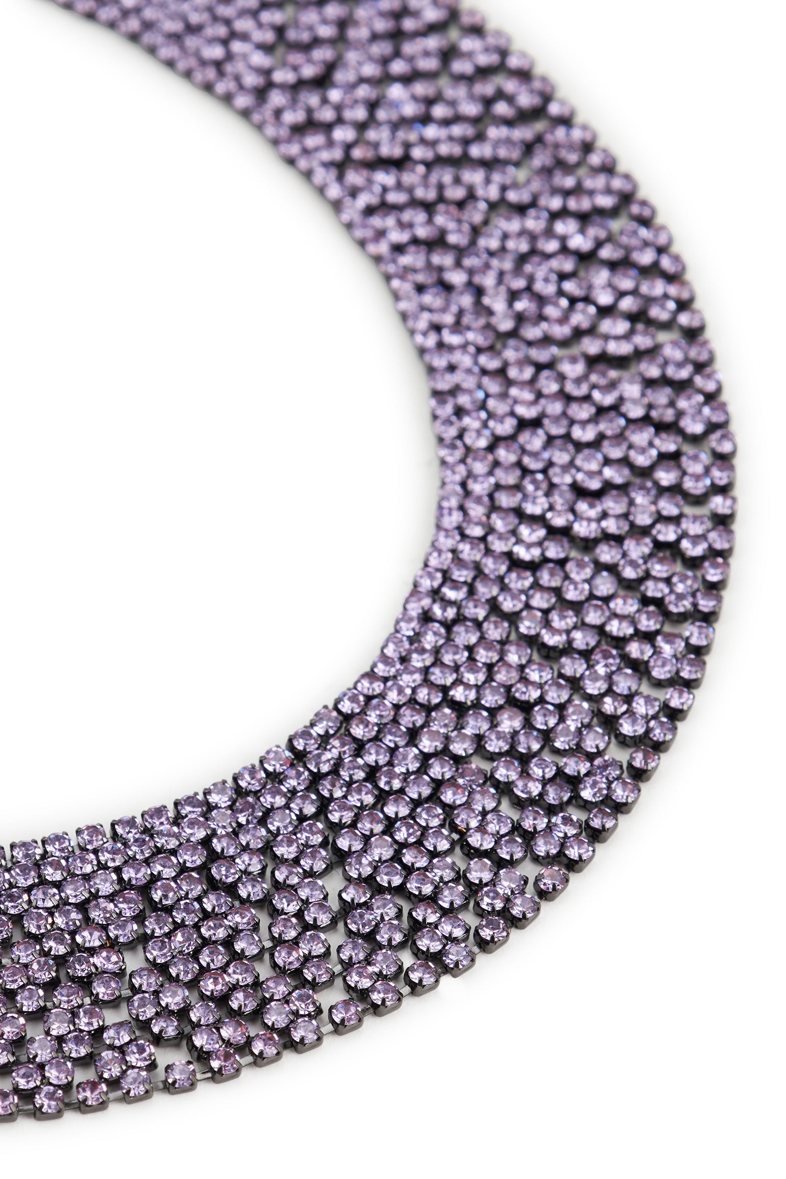 MELUSINA BIJOUX Choker-Halskette mit fliederfarbenen Strasssteinen