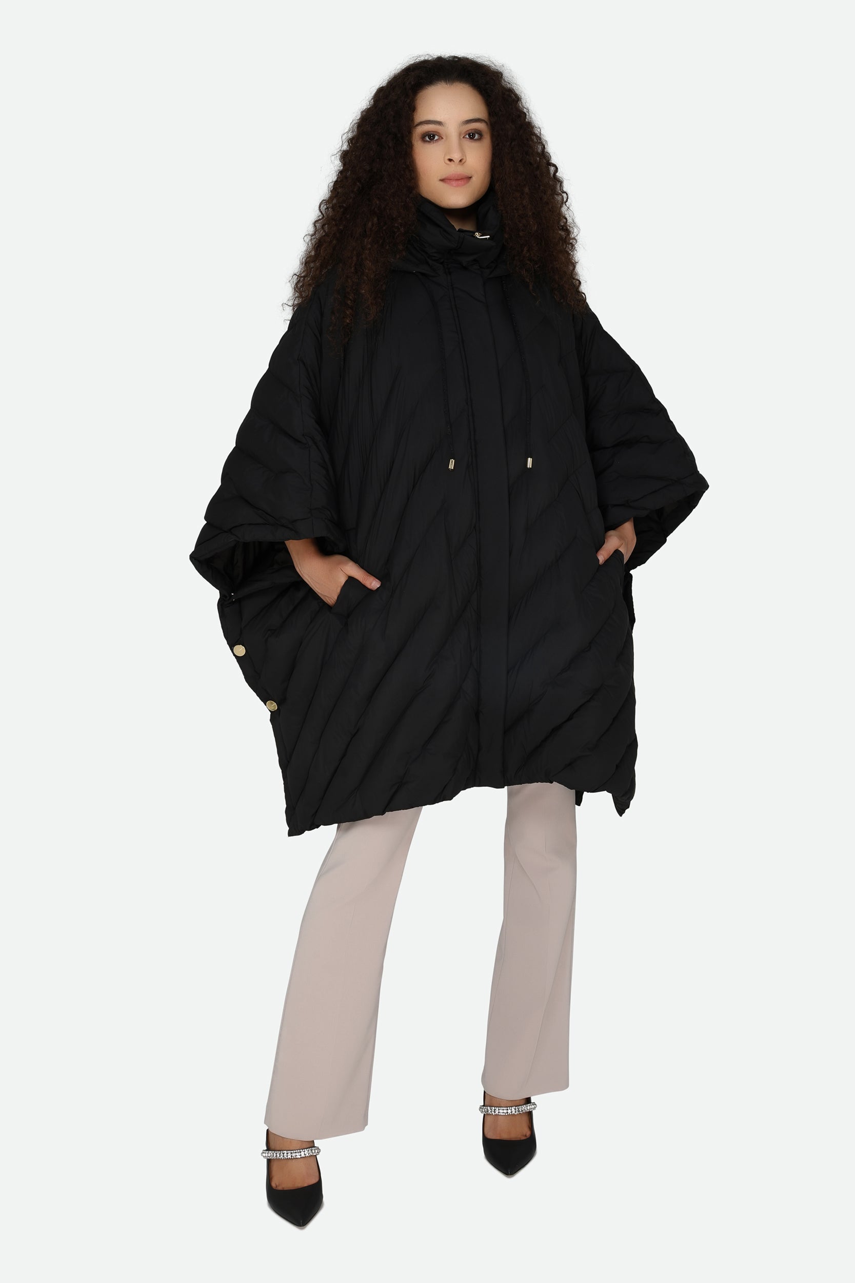 Pinko Schwarz Umhang