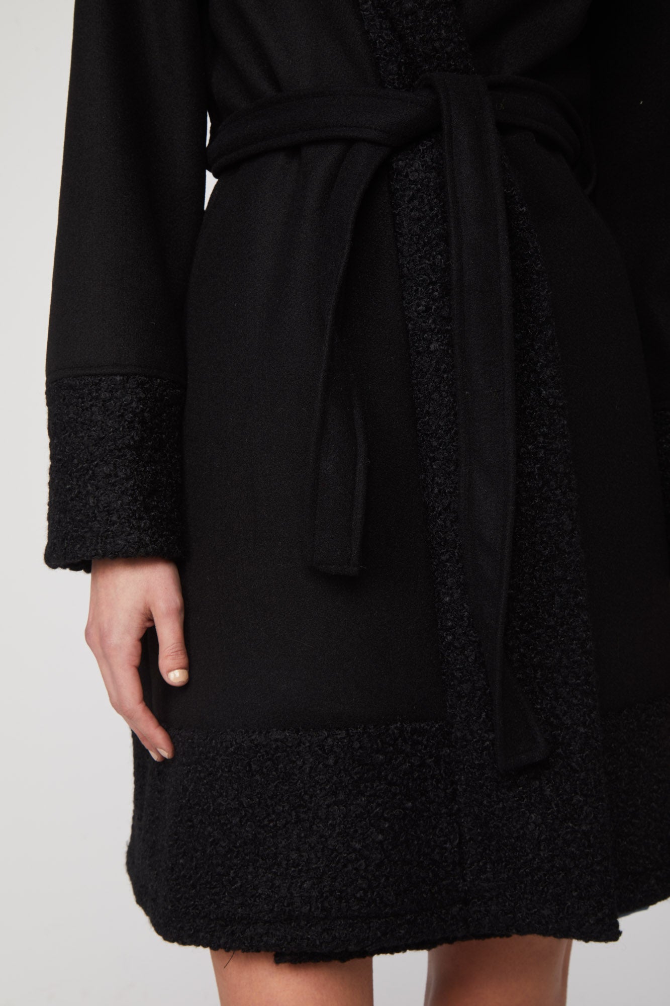 MANGANO Schwarz „Giulia“-Mantel