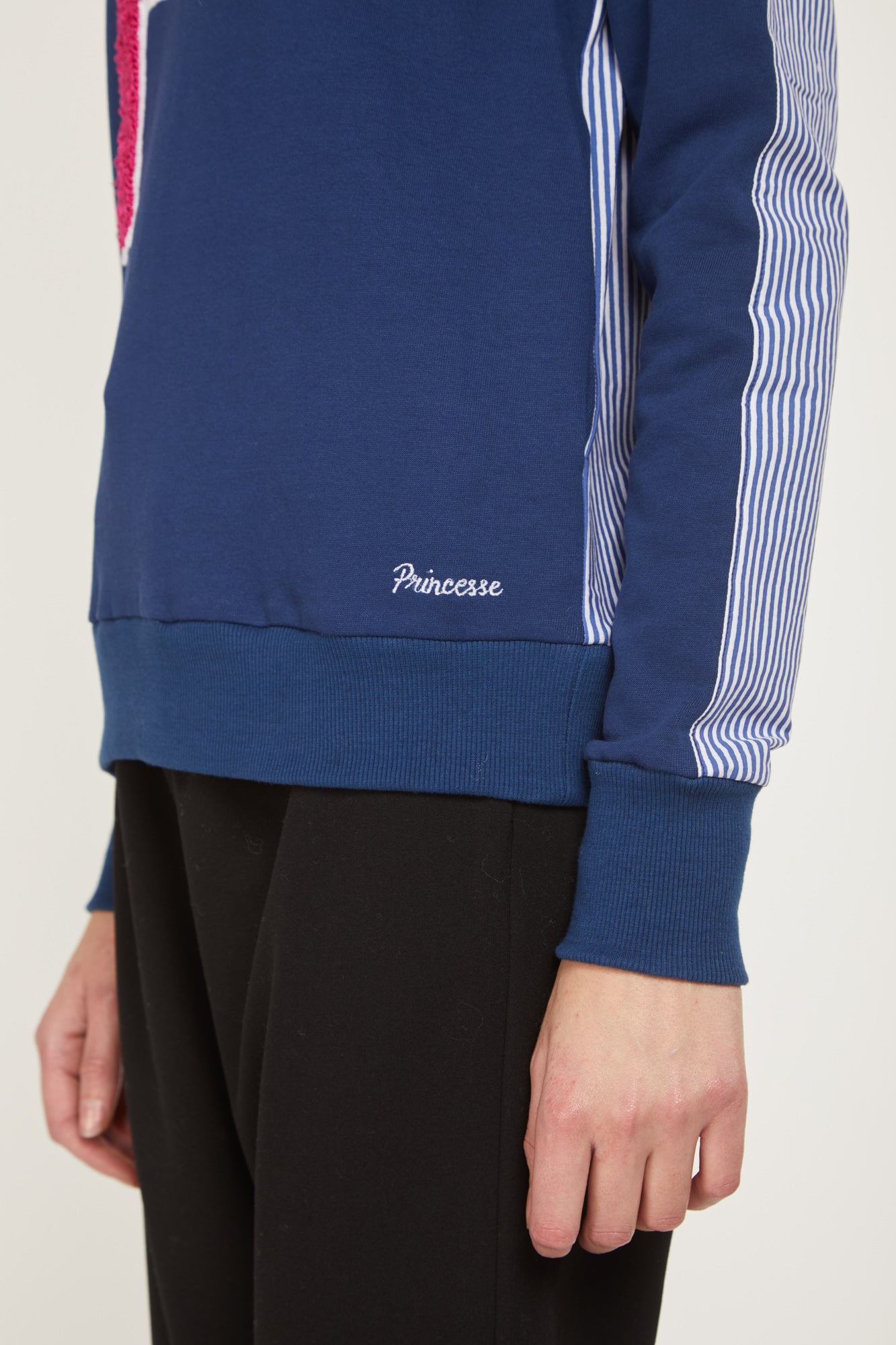 PRINCESSE LODO Blau Sweatshirt „P“