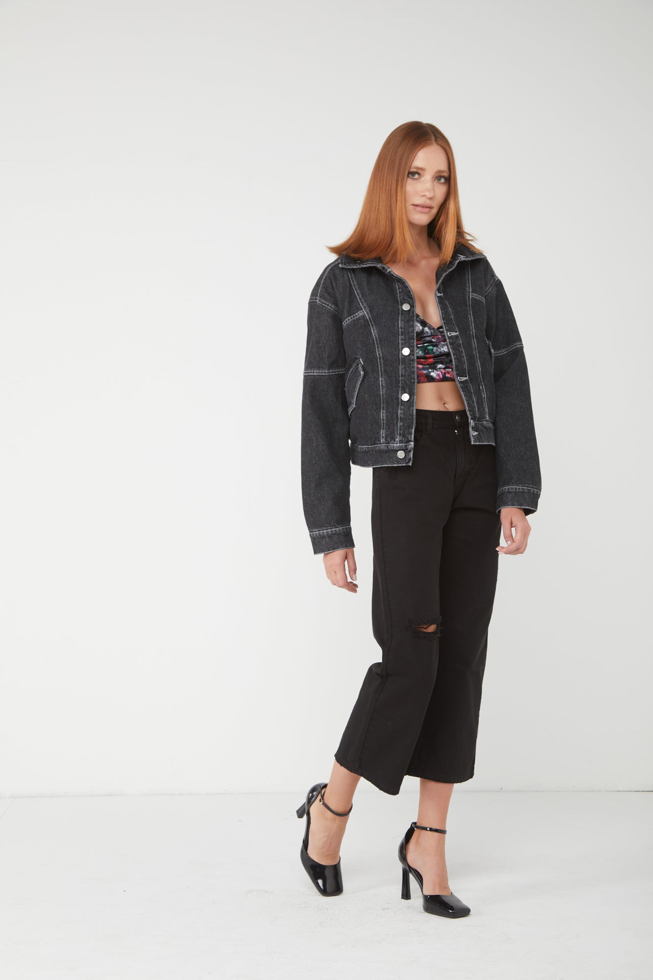 Icon Denim Schwarz Jeansjacke mit Ökofell