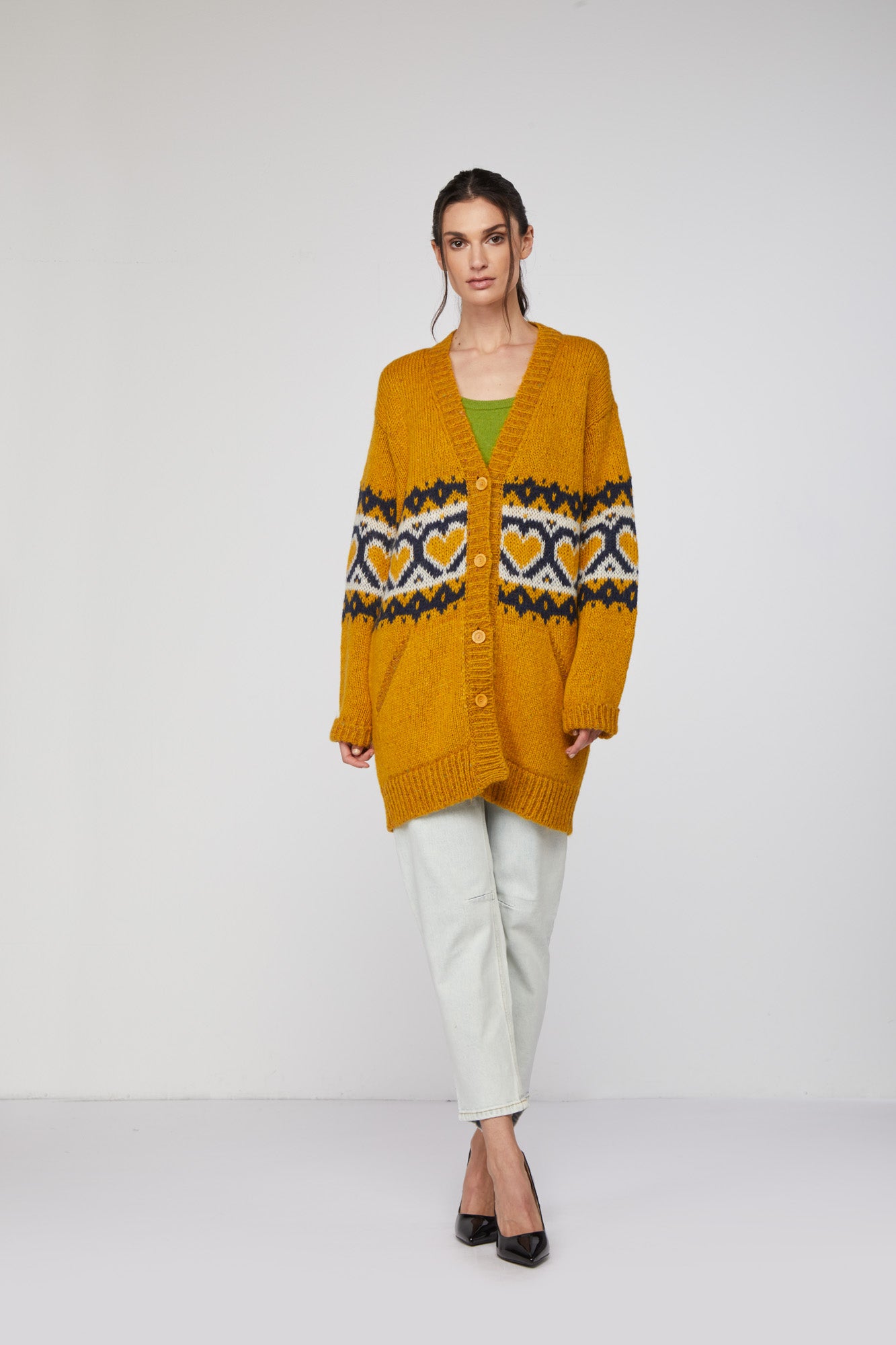 TWINSET Senffarbener Maxi-Cardigan mit Herzmuster