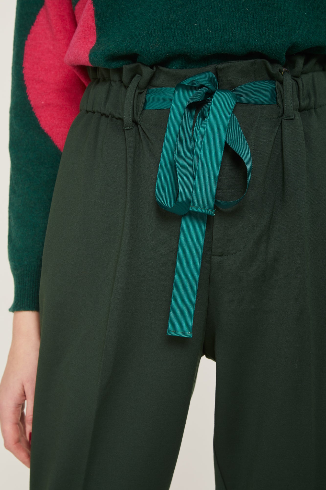 PRINCESSE LODO Baggy Grüne Hose mit schmalem Bein