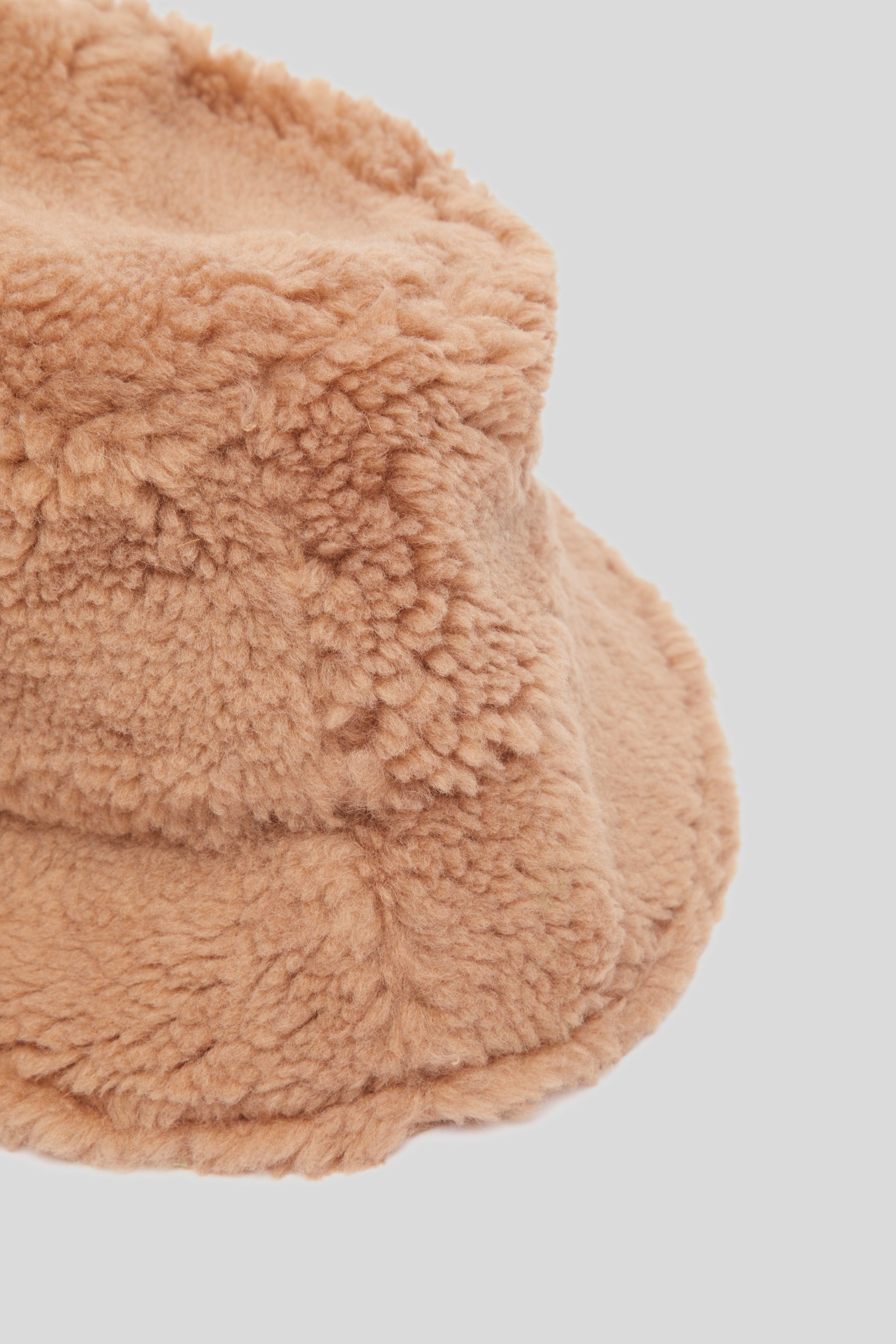 STAND STUDIO Wera Bucket Hat Sand