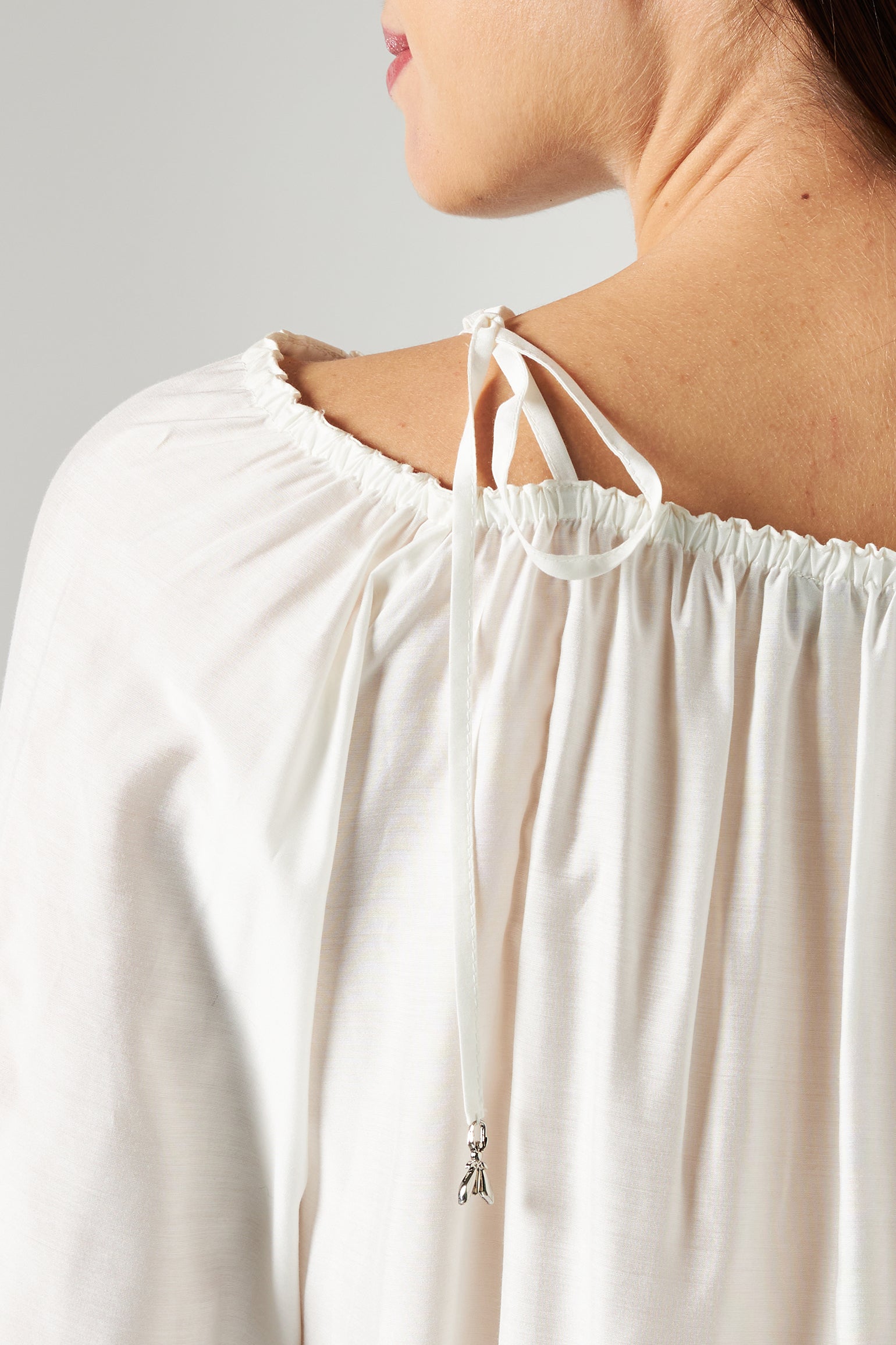 PATRIZIA PEPE Weiße gekräuseltes T-Shirt