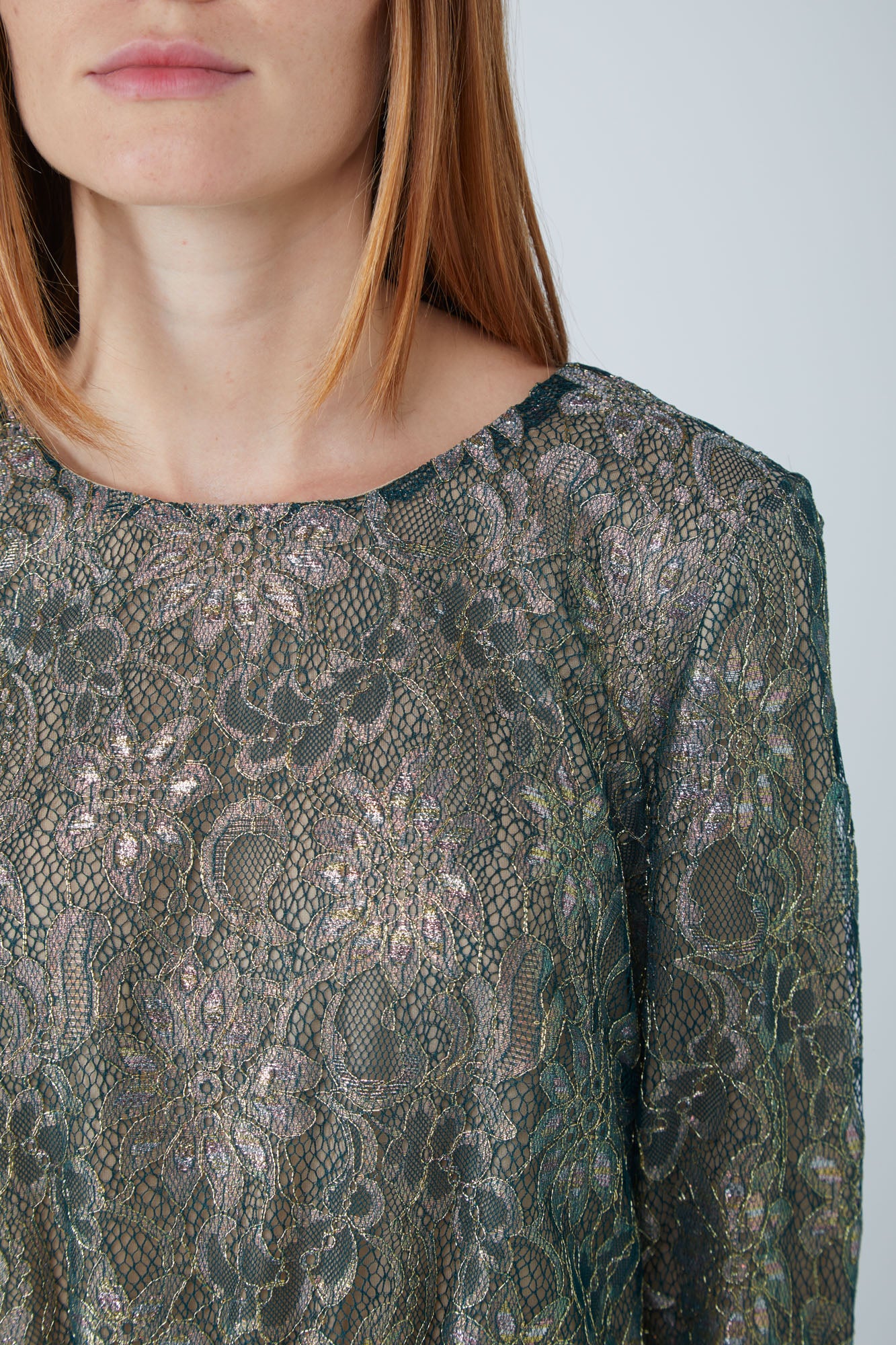 ALESSIA SANTI Kurzes goldenes Kleid mit Blumenapplikationen
