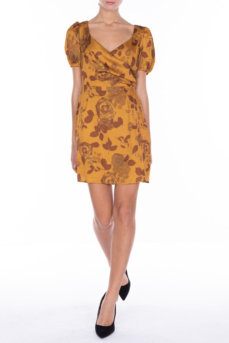 GLAMOURÖSES ockerfarbenes Blumen-Minikleid