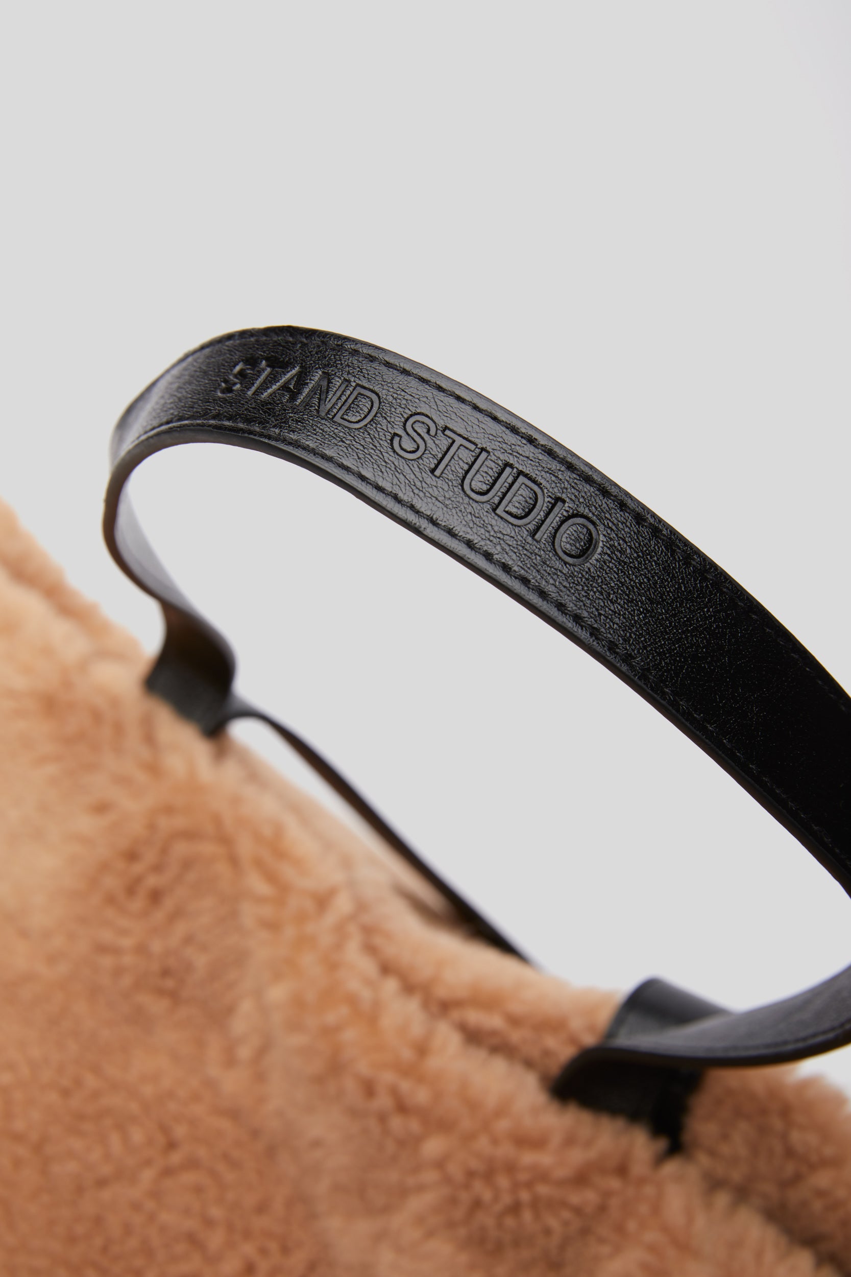 STAND STUDIO Sand Tasche