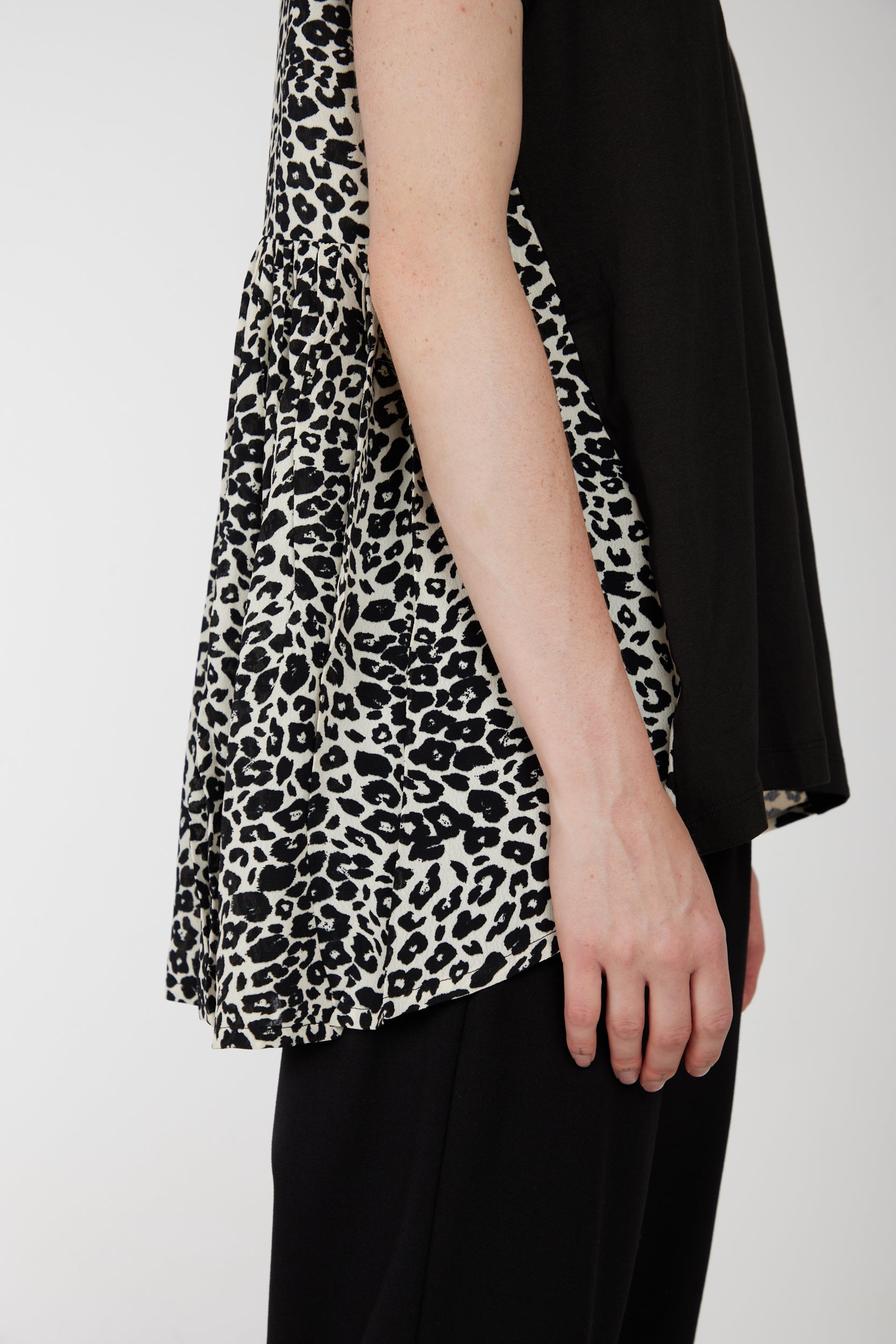 PRINCESSE LODO Pullover mit Leopardenmuster und Schleifendetail