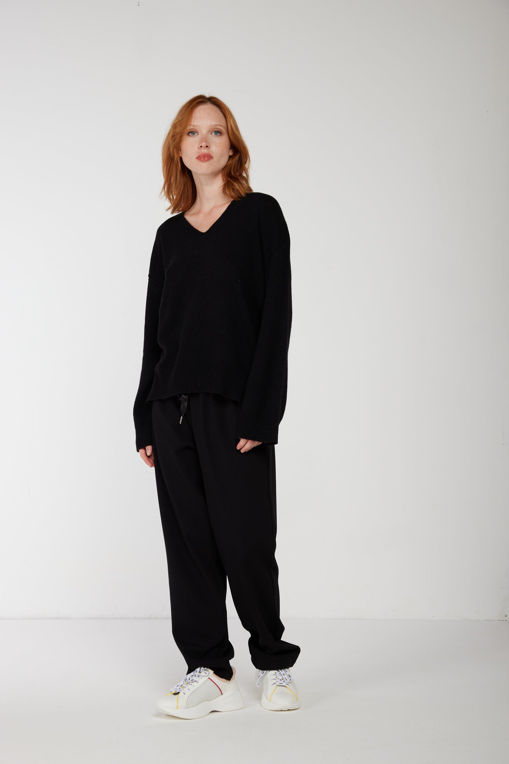 LIU-JO Schwarz Pullover mit V-Ausschnitt