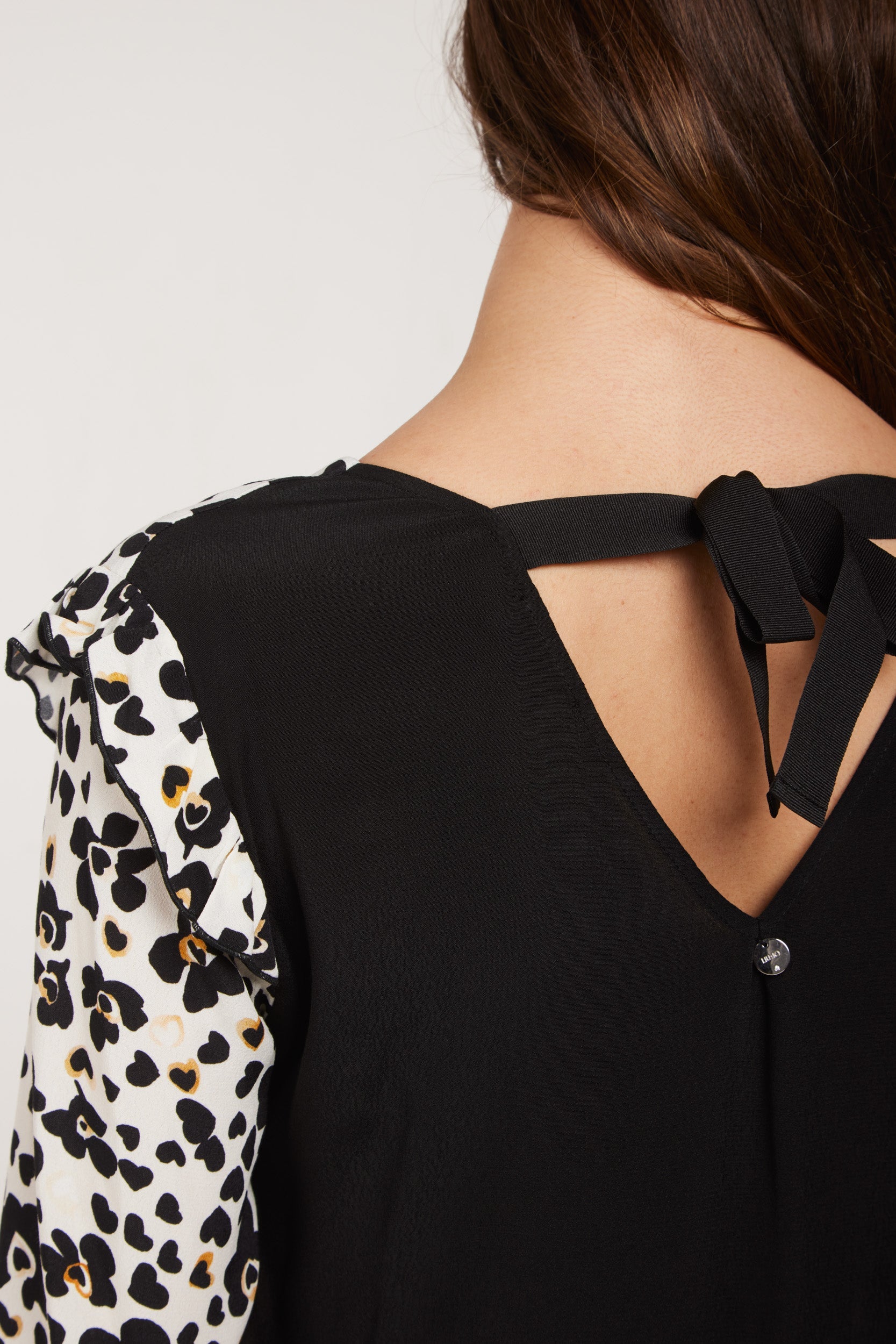 LIU-JO Weiße - Schwarz Mikroblumenkleid