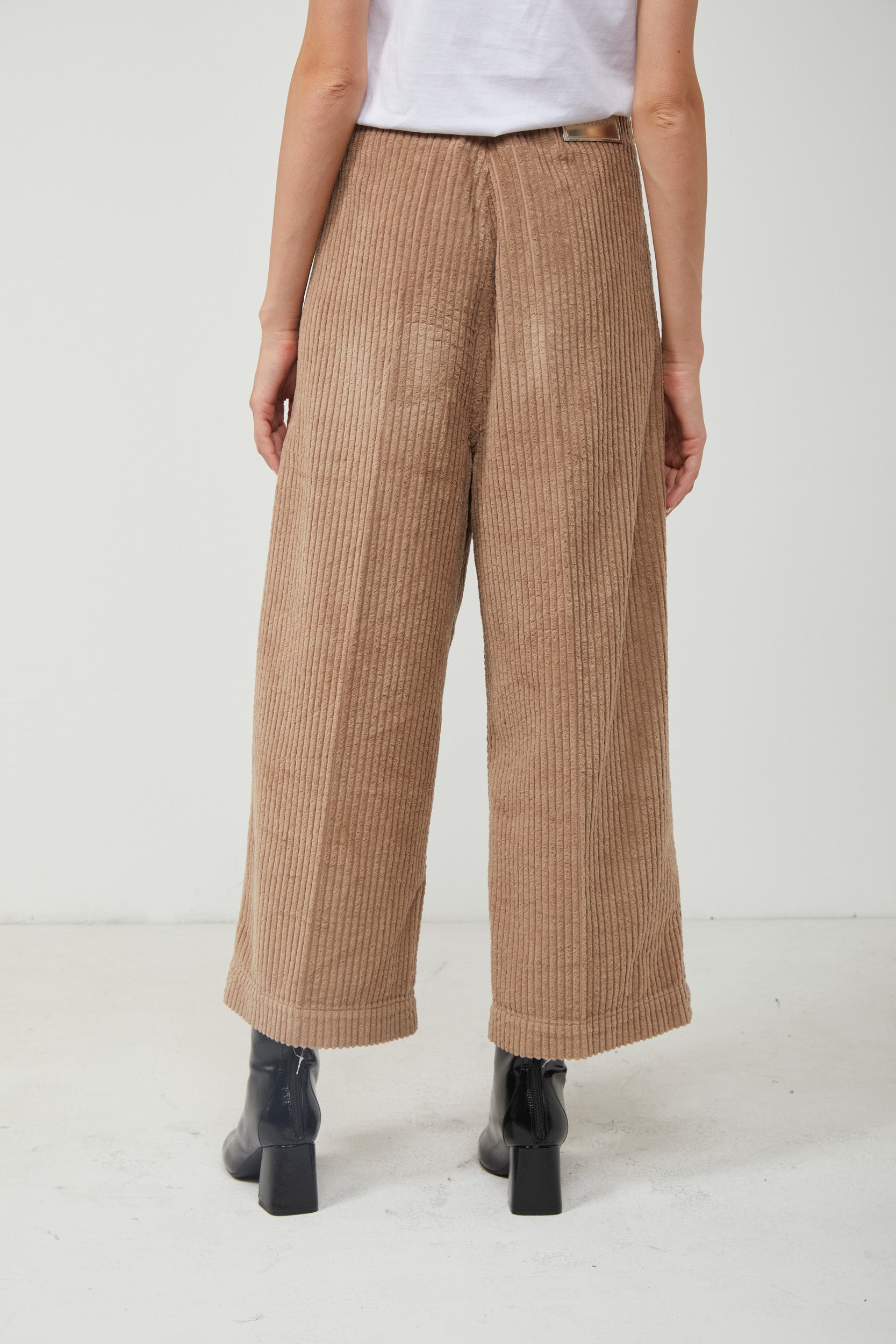 PINKO Braun Samthose