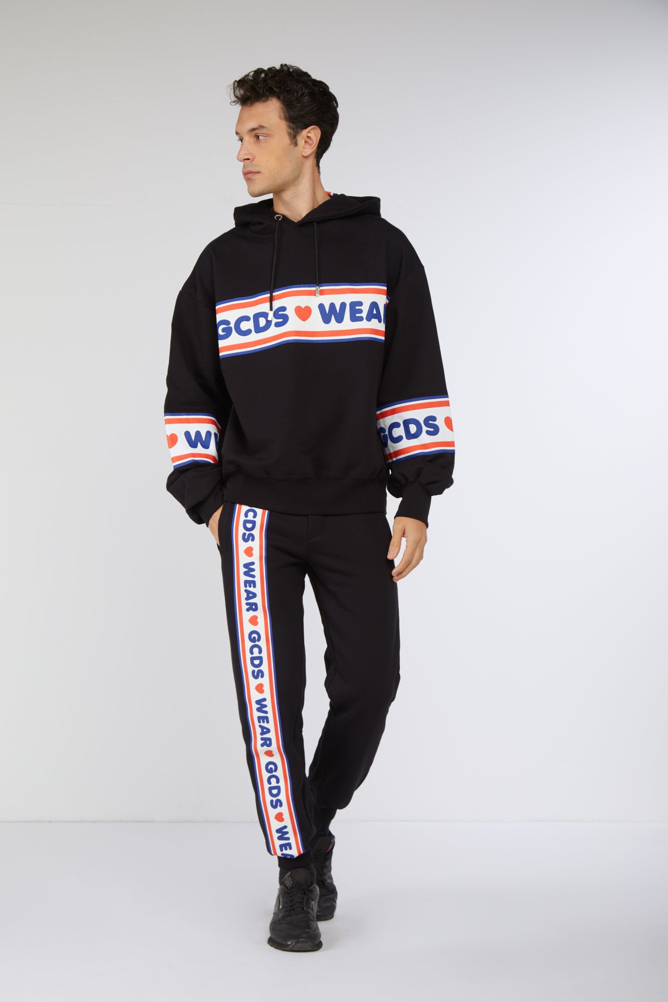 GCDS Schwarz Sporthose mit seitlichem Logo