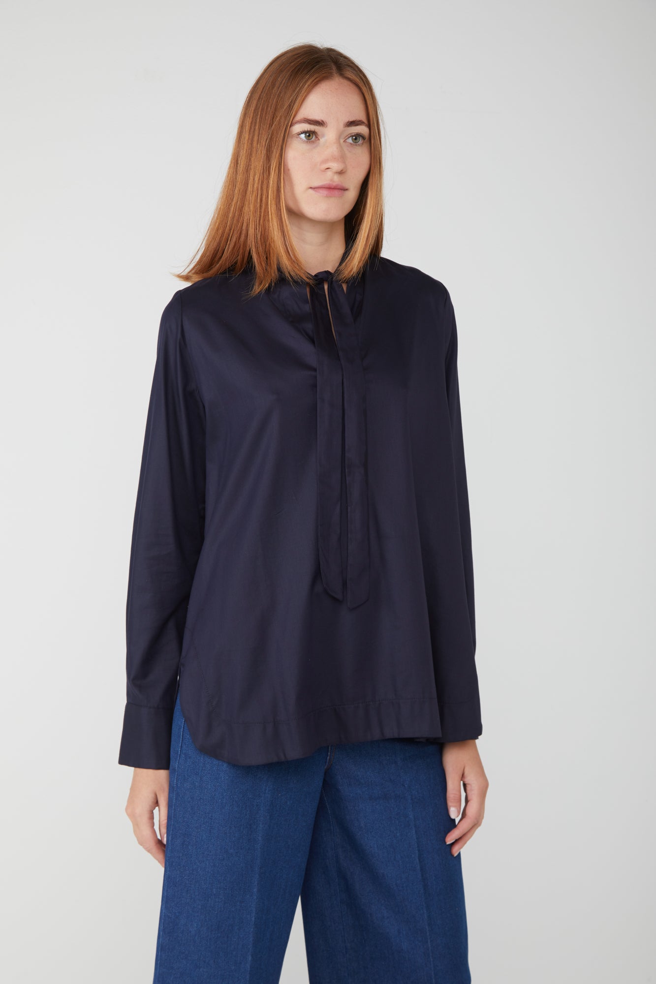 ALESSIA SANTI Bluse mit Blau Schleife