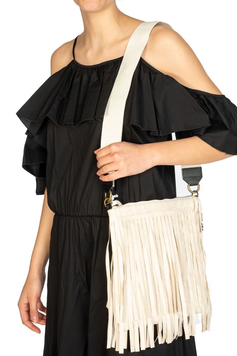 OOF WEAR Weiße Tasche aus Öko-Wildleder mit Fransen