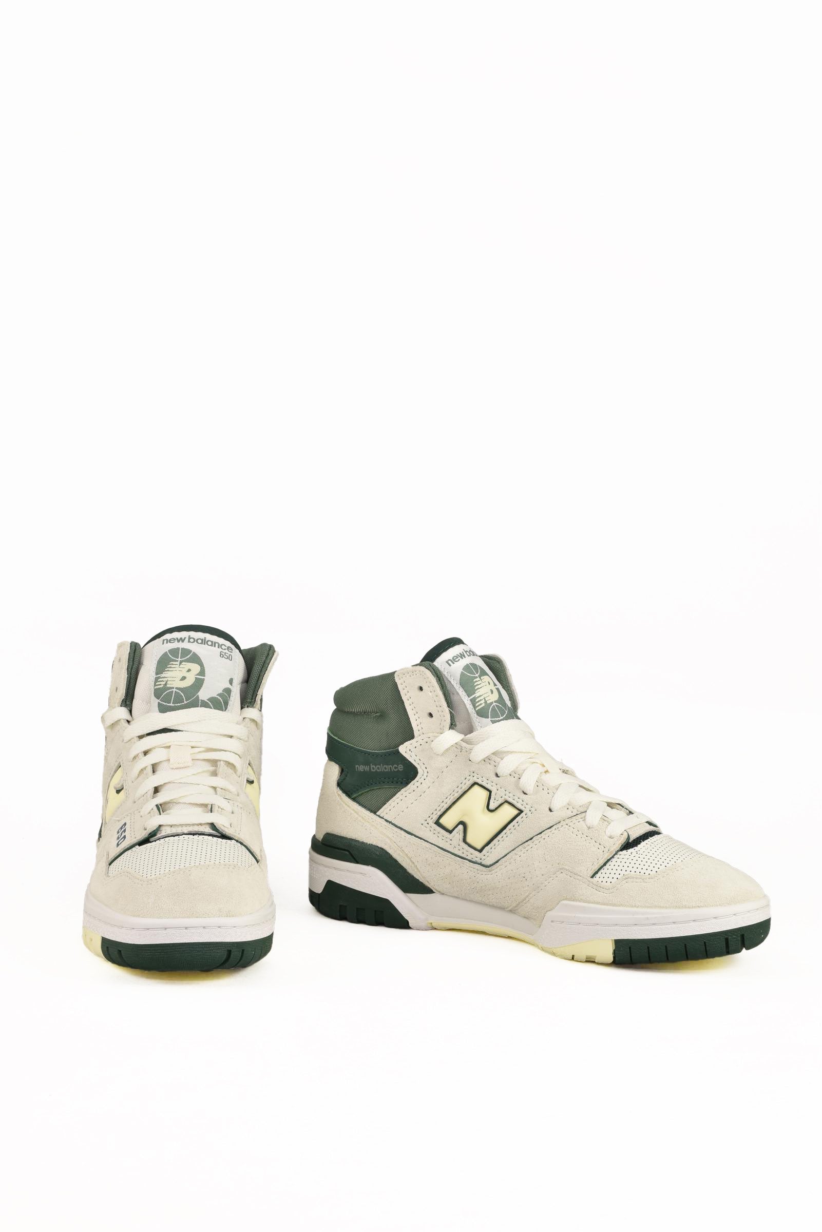 New Balance Sneakers 650 in Pelle Beige