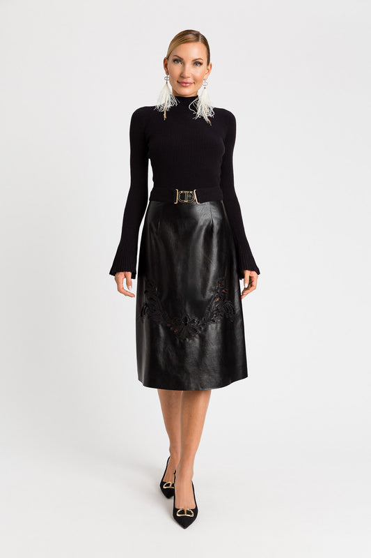 Schwarzes, tailliertes Twinset-Hemd