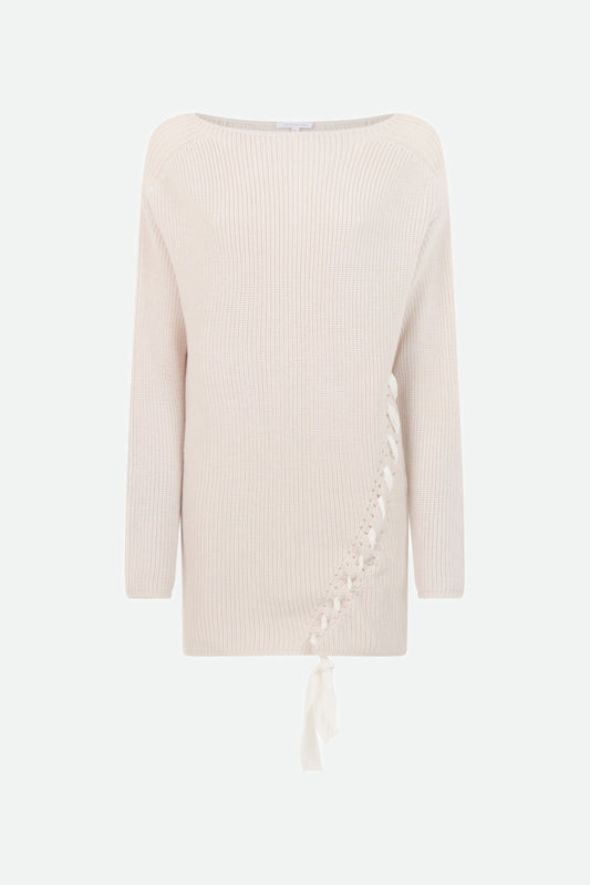 Patrizia Pepe über beigem Pullover