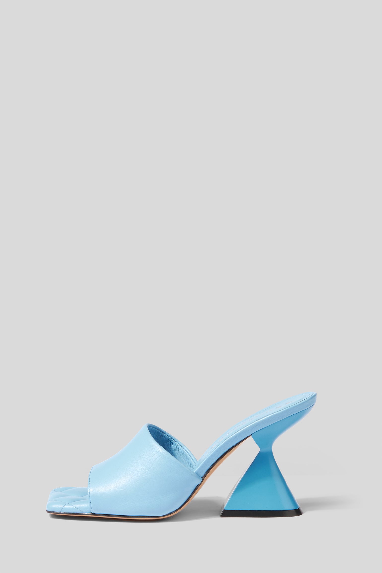 Hellblaue Sandale mit Absatz von Marc Ellis