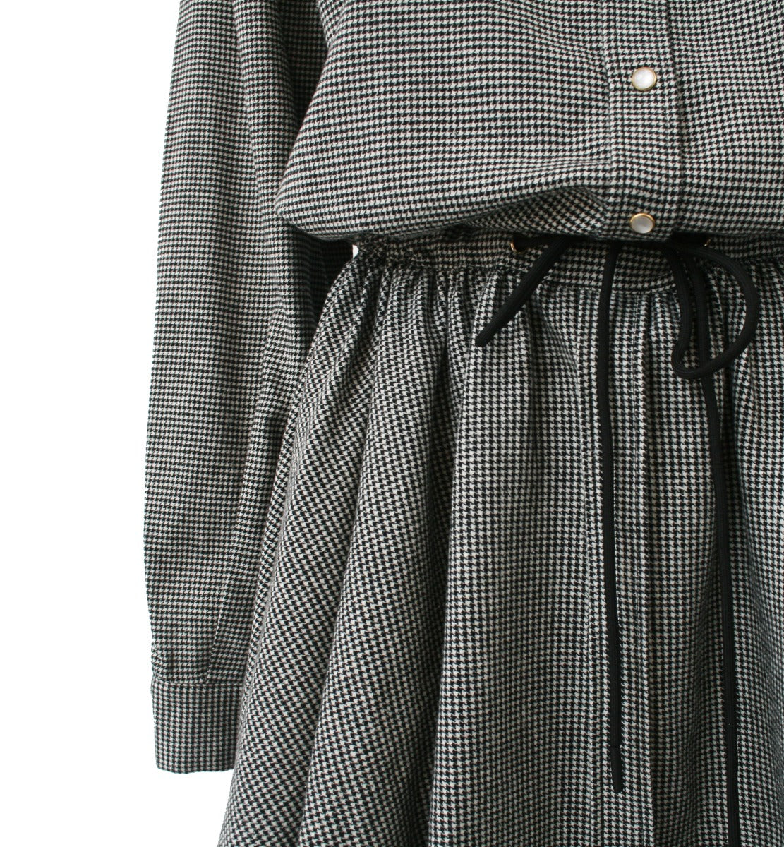MY TWIN TWINSET Weiße - Schwarz kariertes Kleid mit Kordelzug
