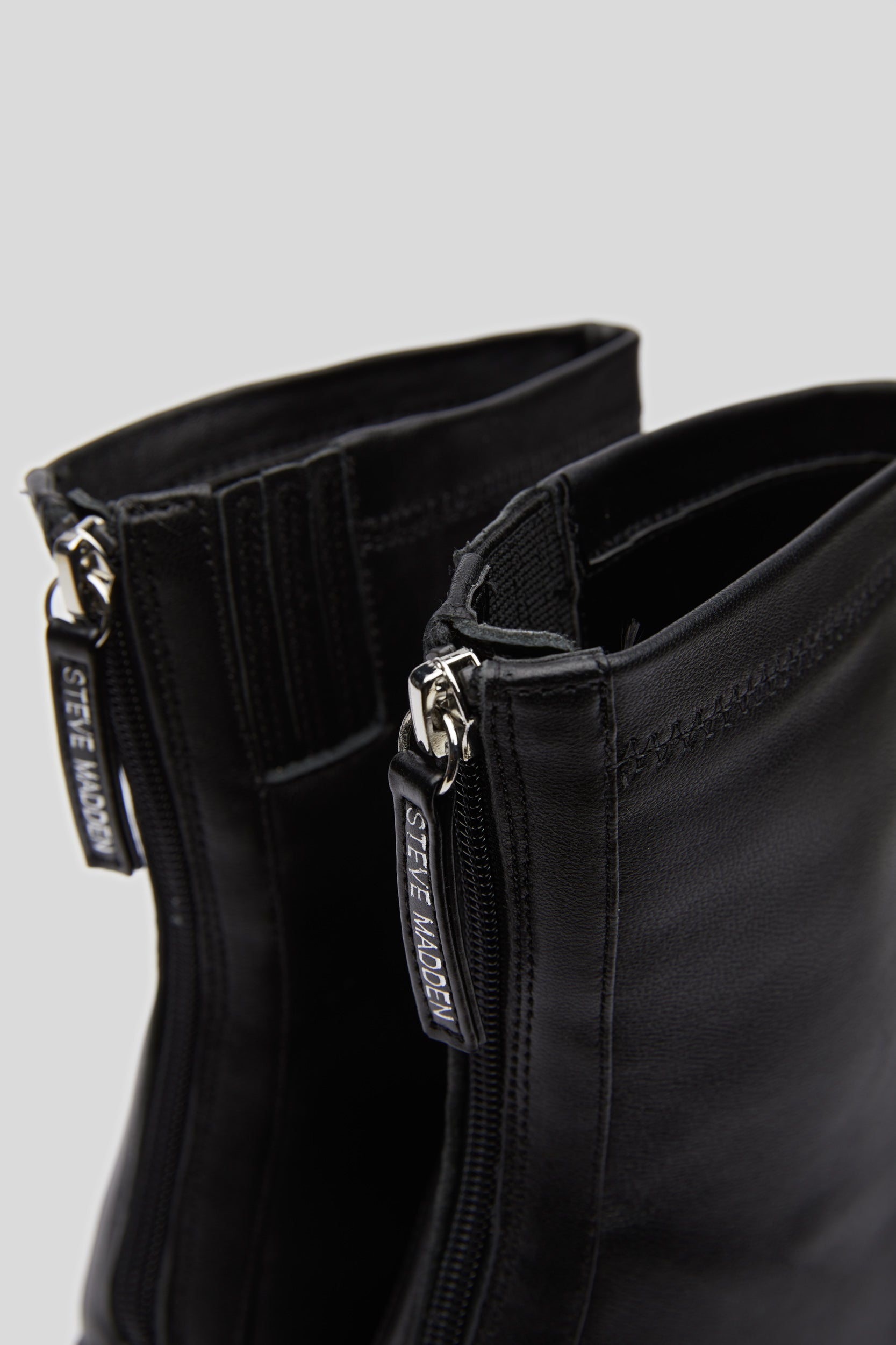 STEVE MADDEN Critical Schwarze Stiefeletten